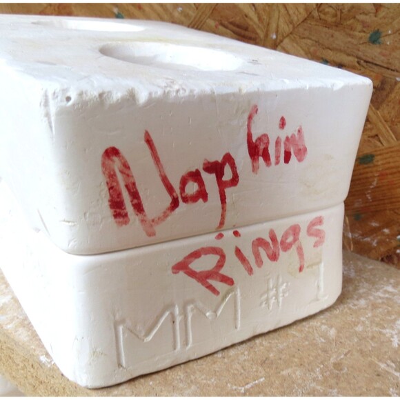 Mini-Max Air Capitol Napkin Rings Slip Mold MM #1 - Picture 4 of 5